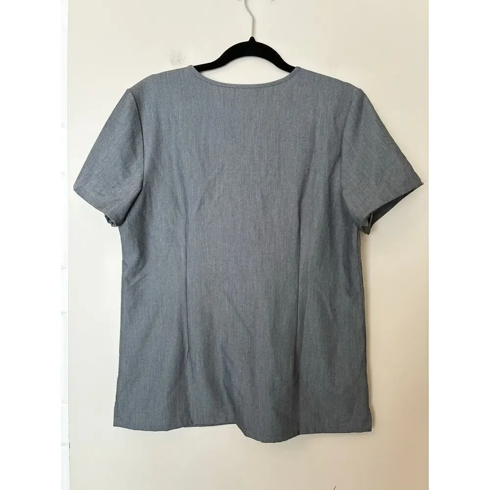 Figs Women's Casma Three Pocket Scrub Top Gray Graphite Size M